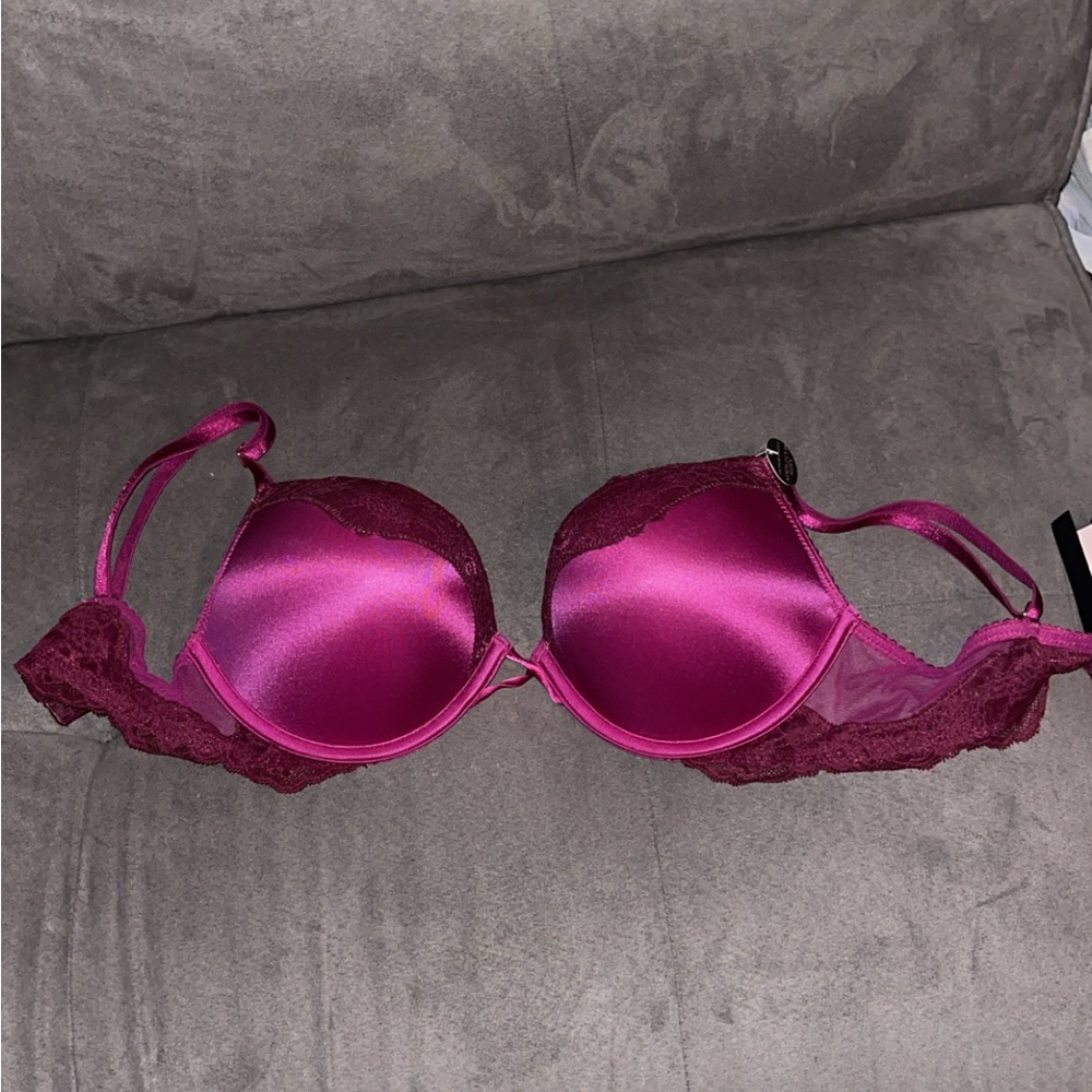 Victoria’s Secret Bombshell Bra
